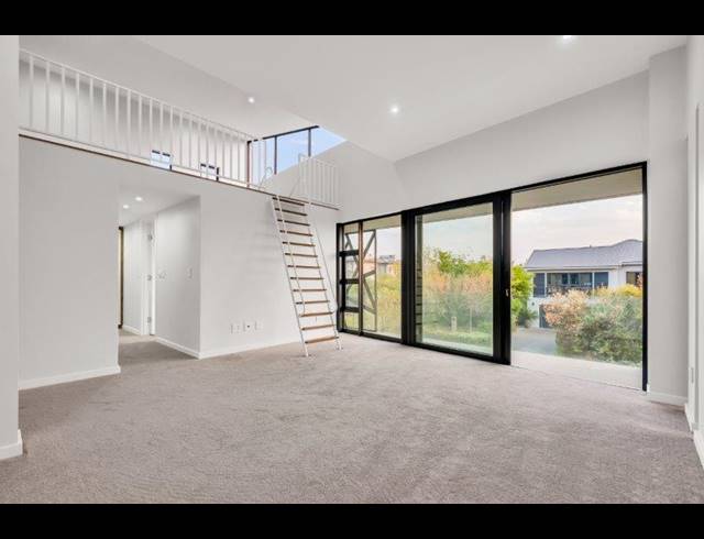 5 BEDROOM HOUSE FOR SALE IN STEYN CITY